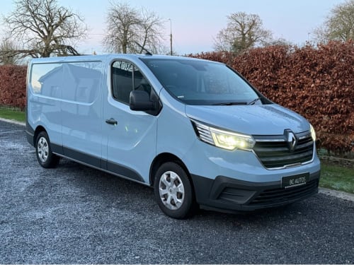 2022 Renault Trafic 2.0 130 Business - Image 1