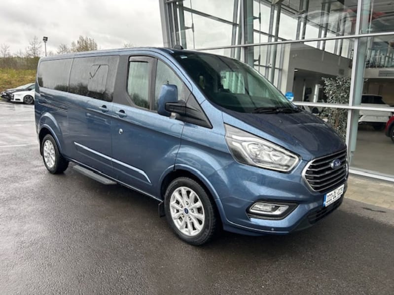 2022 Ford Tourneo Custom - Image 1