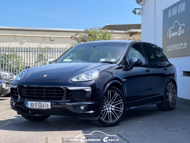 2016 Porsche Cayenne - Image 1