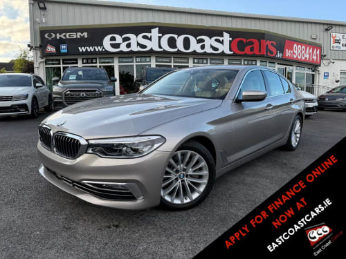 2018 BMW 5 Series 523D LUXURY EDITION FULL LEATHER ELECTRIC HEATED SEATS - 360 REVERCE CAMERA - PRIVACY GLASS - Image 1