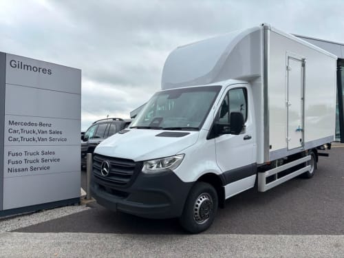 2026 Mercedes-Benz Sprinter 519 Luton Box Body - Image 1
