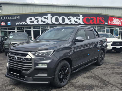 2025 Ssangyong Musso 2.2 PICK UP 5 SEATER COMMERCIAL 4WD 200 BHP 3.5 TON TOWING CAPACITY REV-CAMERA - Image 1
