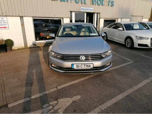2015 Volkswagen Passat - Image 1