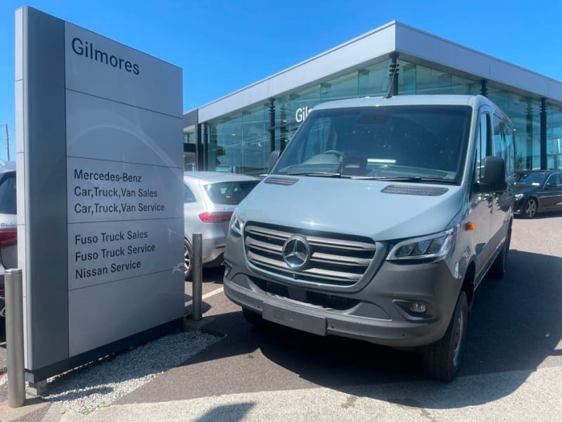2025 Mercedes-Benz Sprinter 4x4 SELECT - Image 1