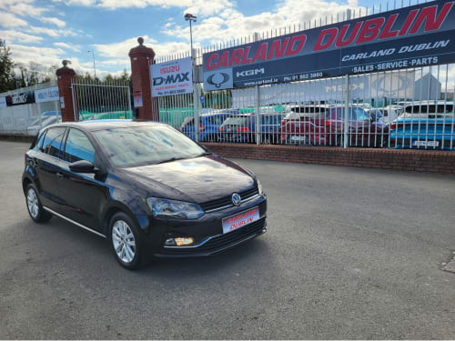 2017 Volkswagen Polo - Image 1