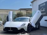 2022 Maserati MC20 - Image 3