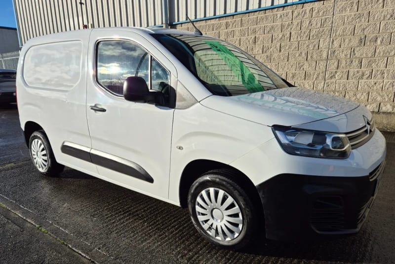 2019 Citroen Berlingo 3 seater - Image 1