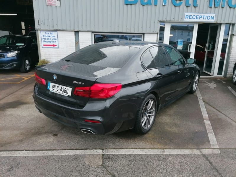 2019 Bmw 5 Series - Image 1