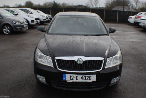 2012 Skoda Octavia 1.6 TDI 4DR SALOON - Image 1