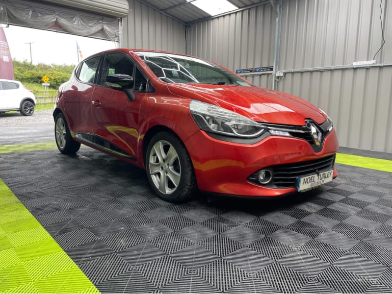 2014 Renault Clio - Image 1