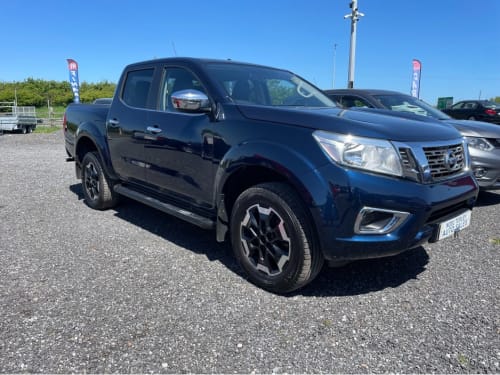 2020 Nissan Navara - Image 1