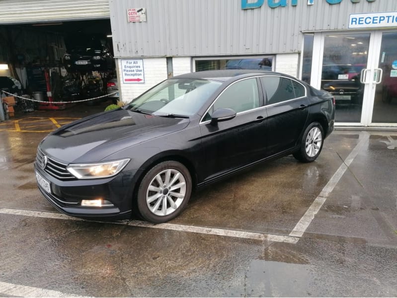 2015 Volkswagen Passat - Image 1
