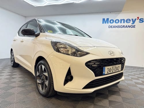 2024 Hyundai i10 Deluxe Plus, Reverse Camera - Image 1