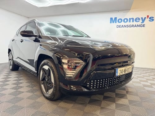 2024 Hyundai KONA Kona EV Platinum 65kWh, Cream Leather - Image 1
