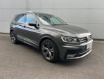 2017 Volkswagen Tiguan - Image 2