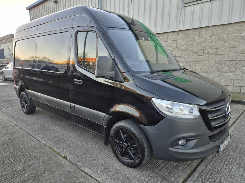 2020 Mercedes-Benz Sprinter - Image 1