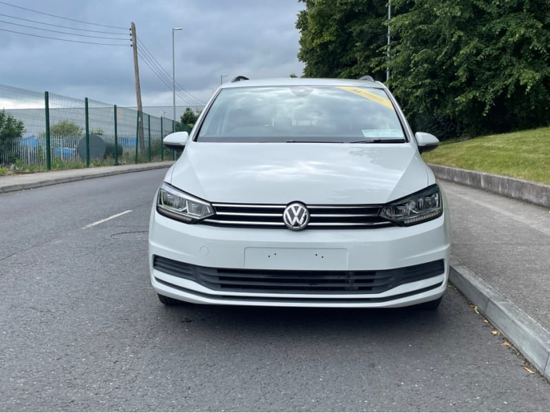 2016 Volkswagen Touran - Image 1