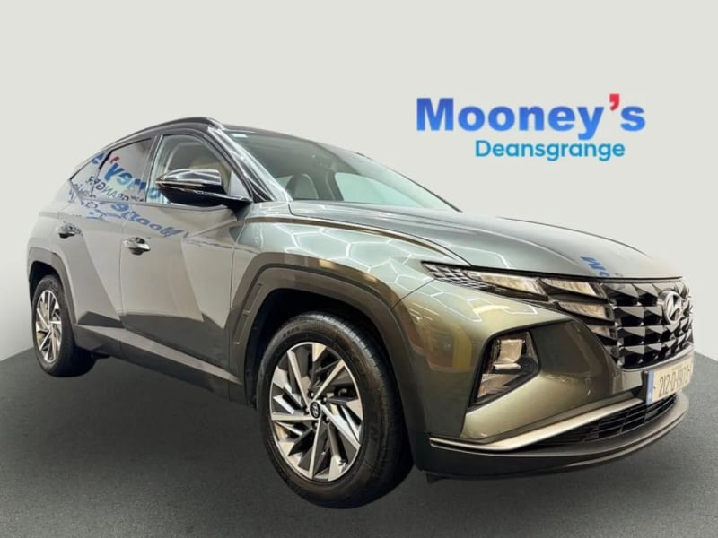 2021 Hyundai Tucson 2WD Executive - Image 1
