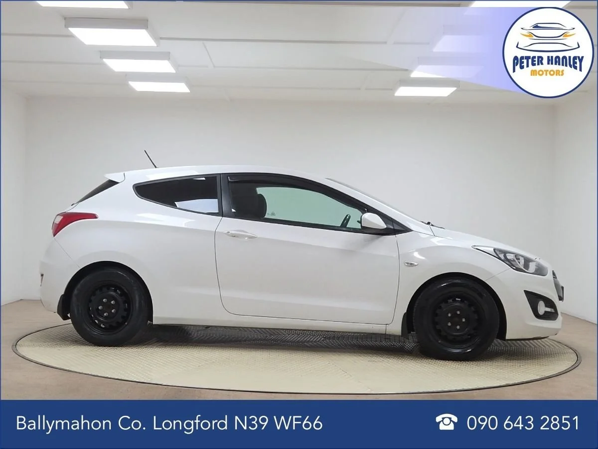 2014 Hyundai i30 1.4L Diesel Commercial Van - Image 4